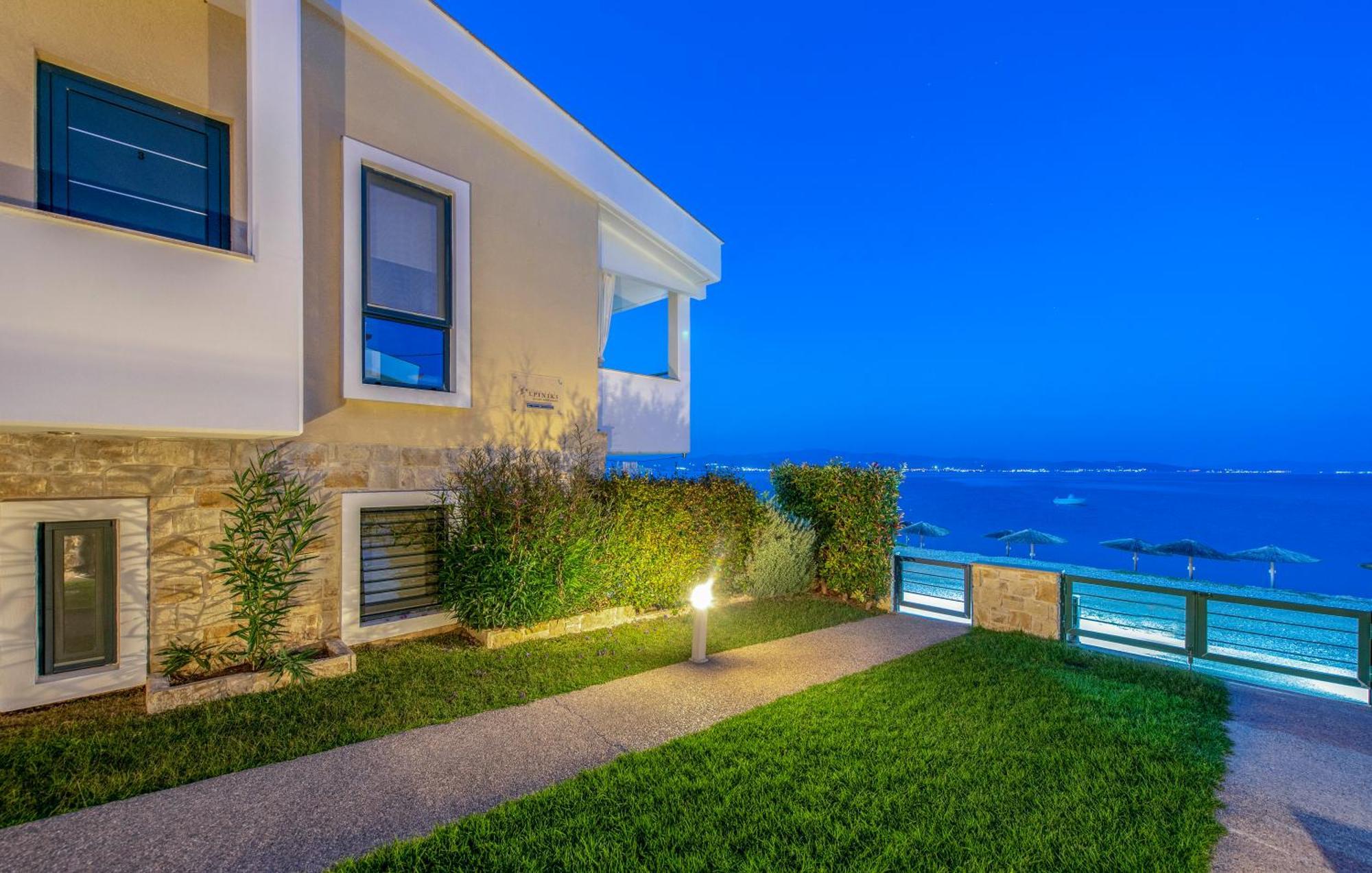 Elpiniki Luxury Apartments Nea Poteidaia Exterior foto
